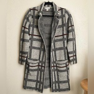 Monteau Off-White Plaid Cardigan